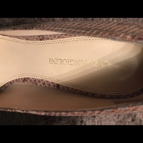 Pumps - Picture 5 of 6